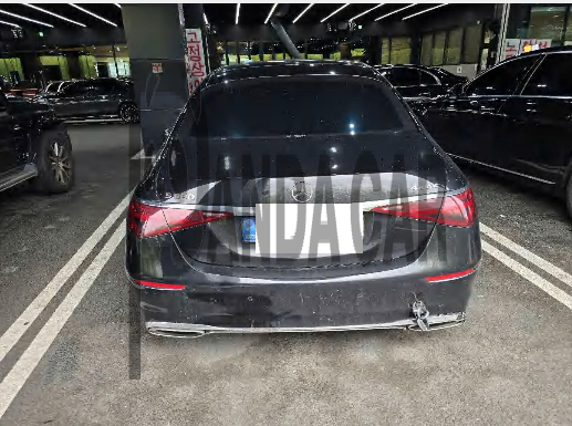 2021 Mercedes-Benz S580 4MATIC, photograph 4