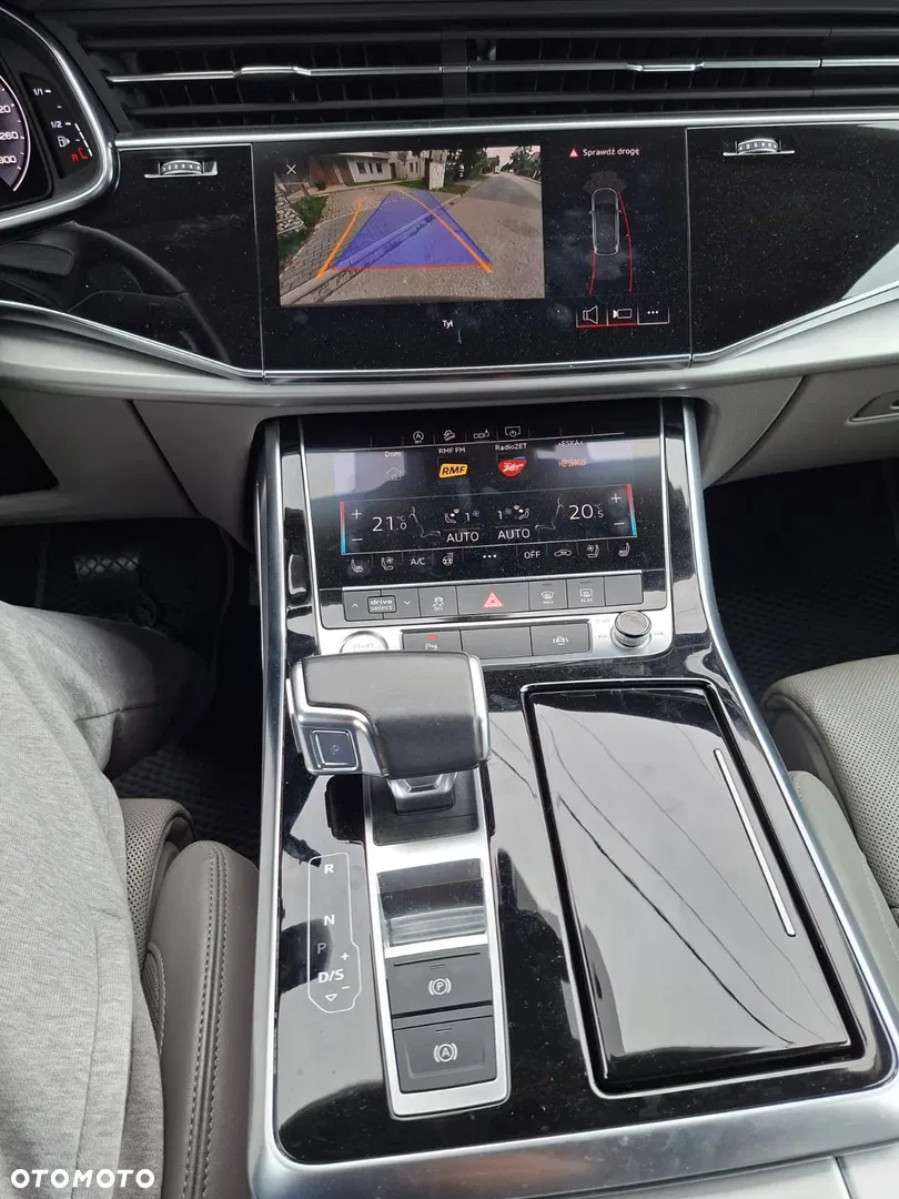 2020 Audi Q7 50 TDI mHEV Quattro S Line Tiptr, photograph 8