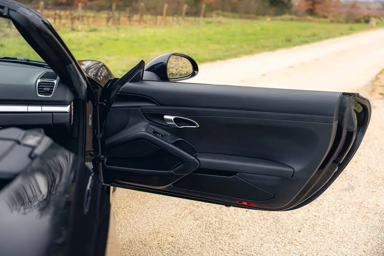 2012 Porsche Boxster, photograph 9