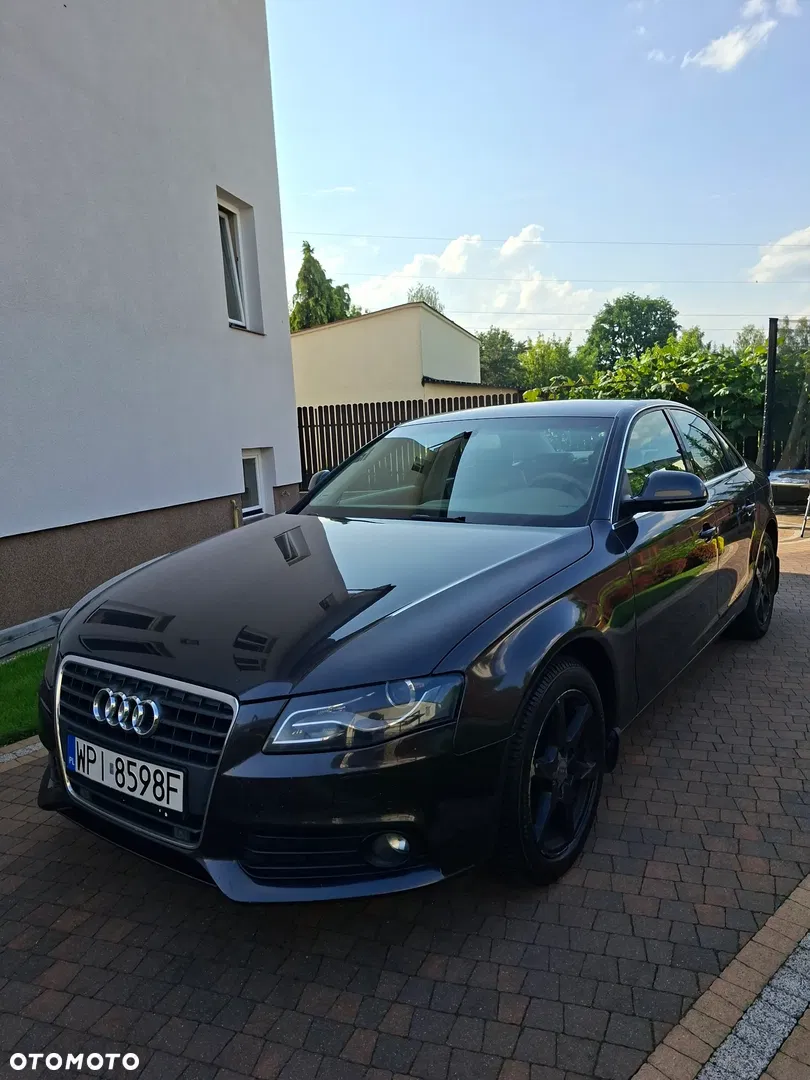 2008 Audi A4 Limousine, photograph 1