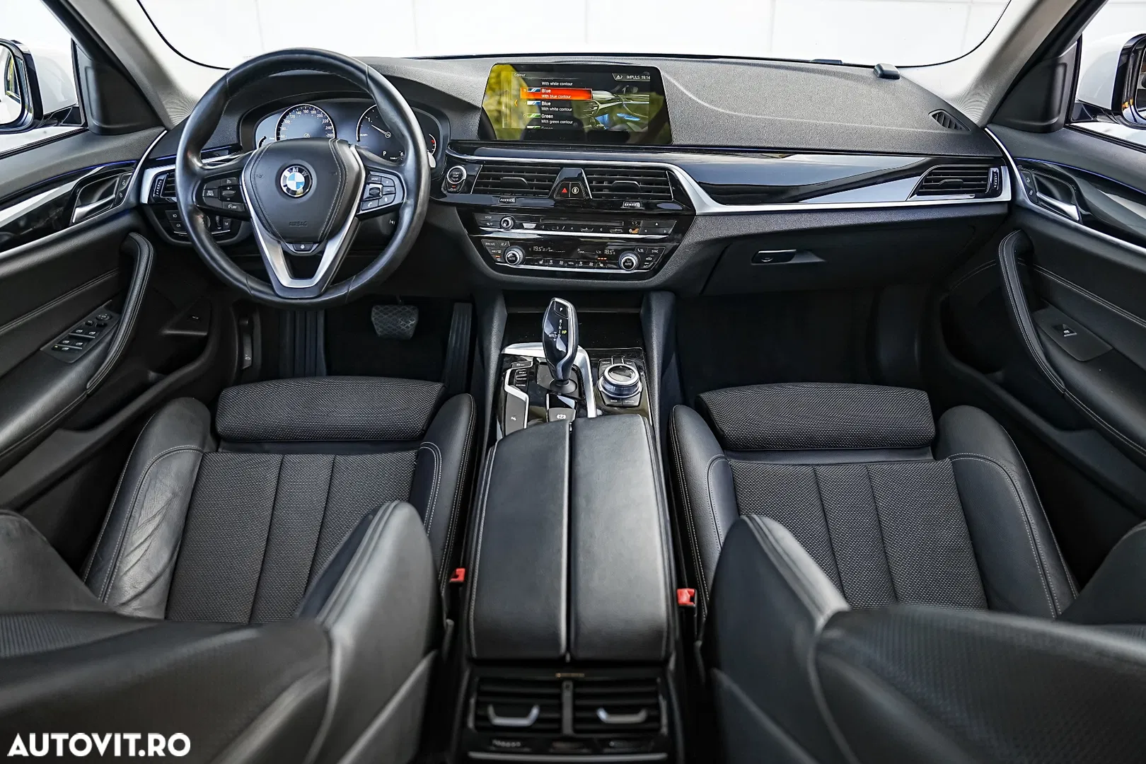 2017 BMW Seria 5 520d Aut. Sport Line, photograph 4