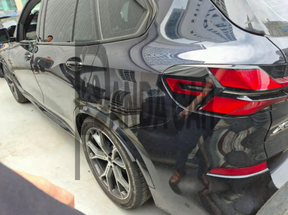 2026 BMW X5 xDrive30d, photograph 5