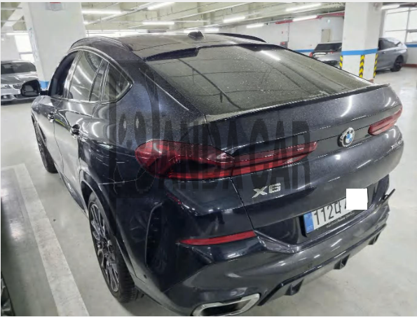 2026 BMW X6 xDrive40i M Sport, photograph 3
