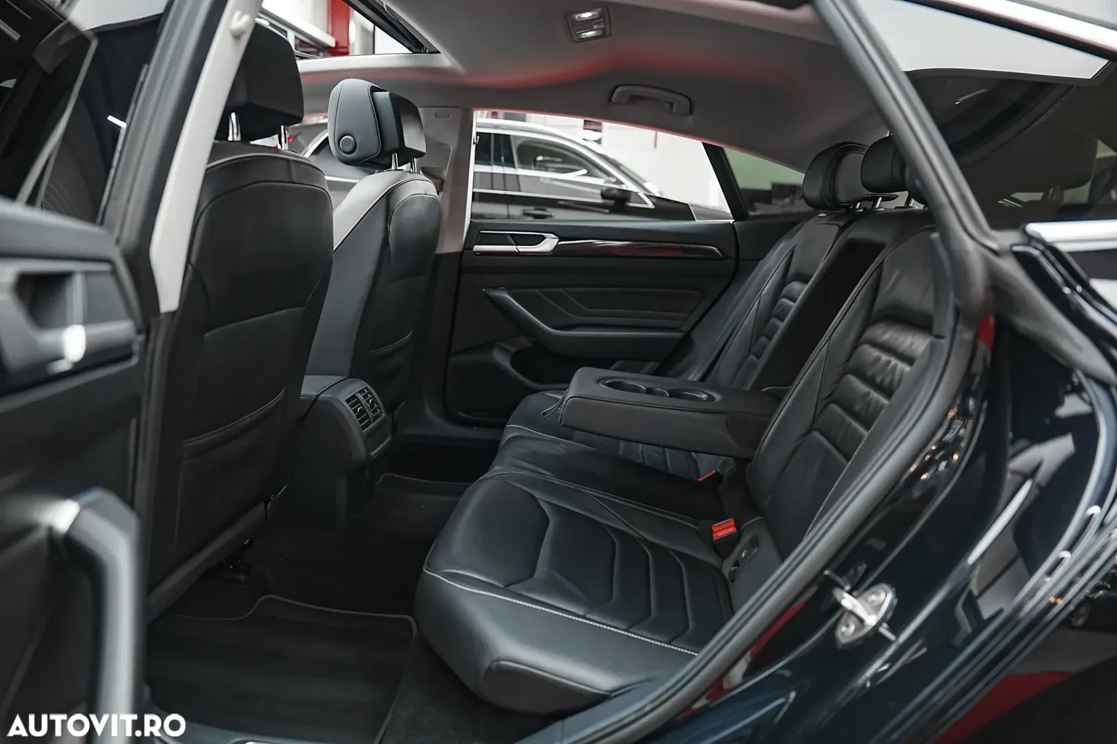 2022 Volkswagen ARTEON 1.4 eHybrid OPF DSG Elegance, photograph 6