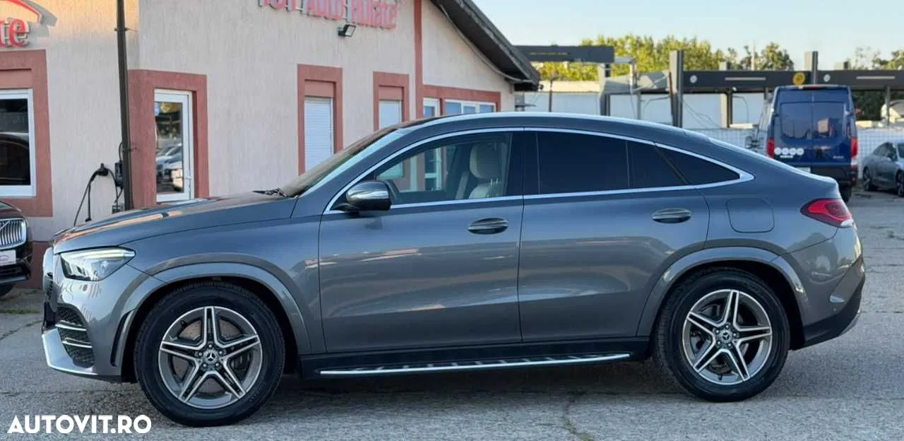 2022 Mercedes-Benz GLE Coupe, photograph 4