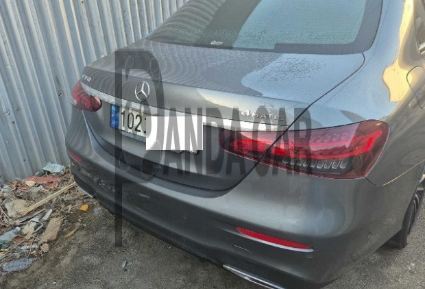 2023 Mercedes-Benz E350 4MATIC, photograph 4