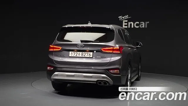 Hyundai Santafe Diesel 2,0 4WD — photo 1 of 20