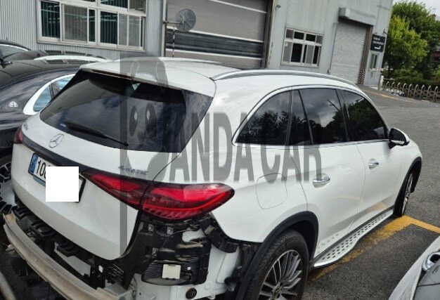 2024 Mercedes-Benz GLC220 d 4MATIC, photograph 3
