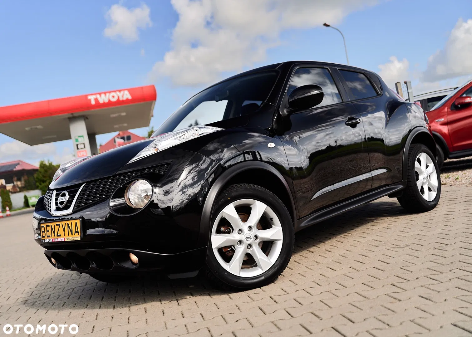 Nissan Juke 1.6 Start/Stop Acenta — photo 1 of 40