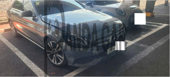 2018 Mercedes-Benz C200, photograph 1