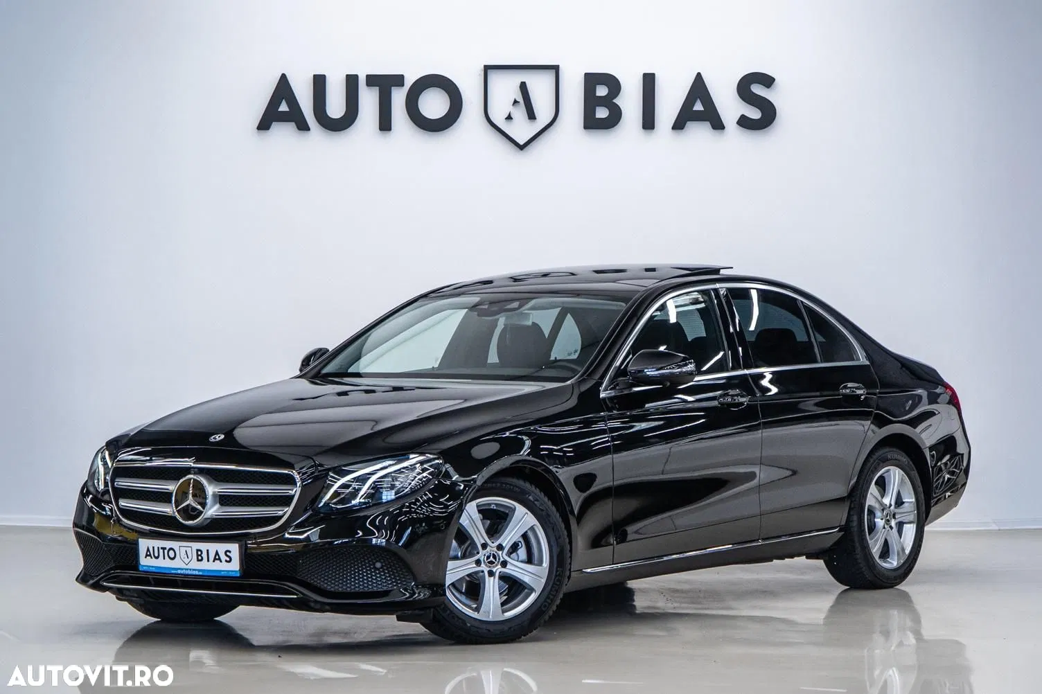 Mercedes-Benz E 220 d 9G-TRONIC Avantgarde — photo 1 of 40