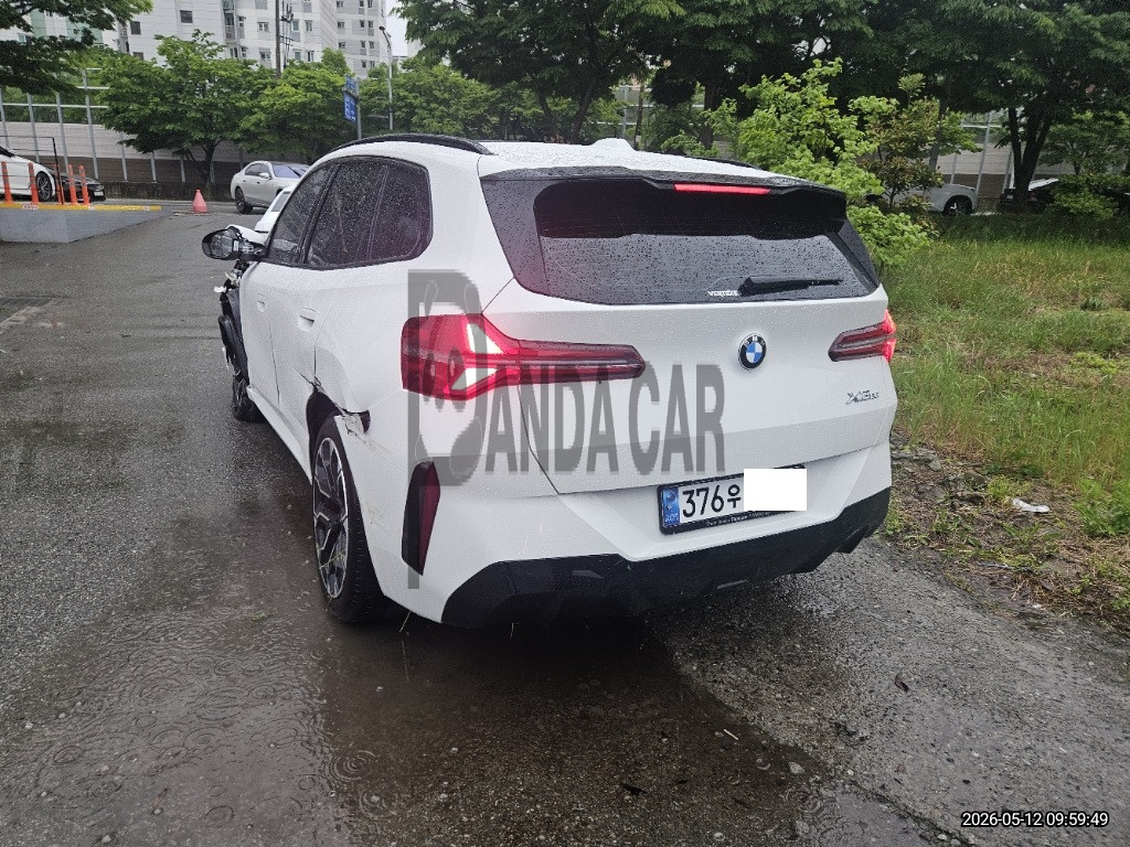 2025 BMW X3 20 xDrive, photograph 2