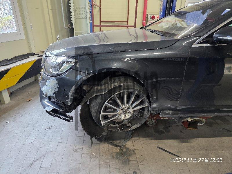 2018 Mercedes-Benz S350 d 4Matic, photograph 2
