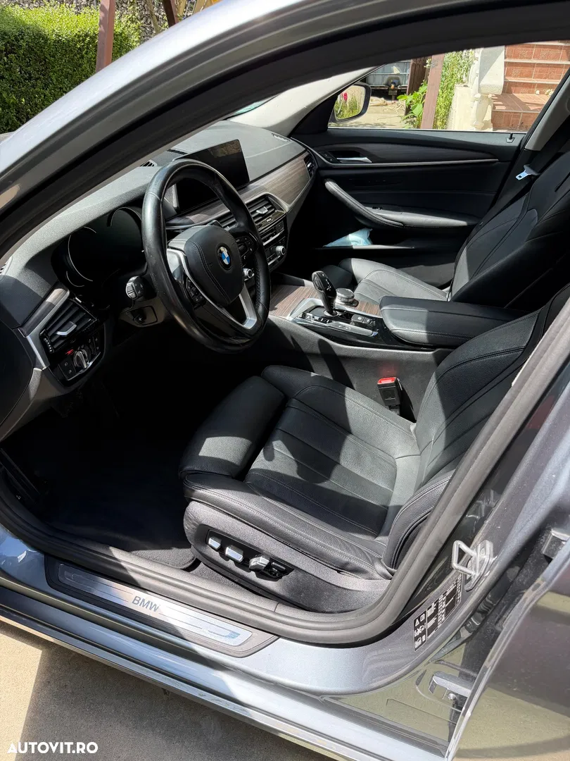 2017 BMW Seria 5 520d xDrive Aut., photograph 7