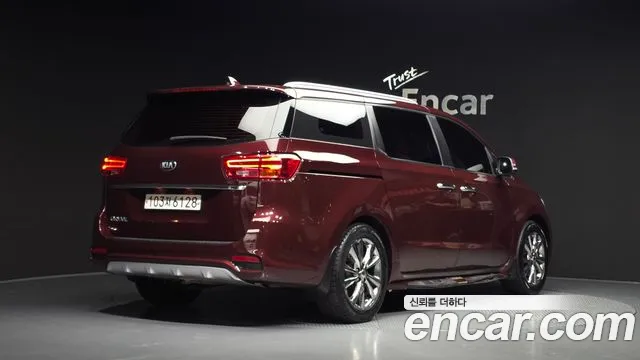 2019 Kia Canival 9-Seater Luxury, photograph 7
