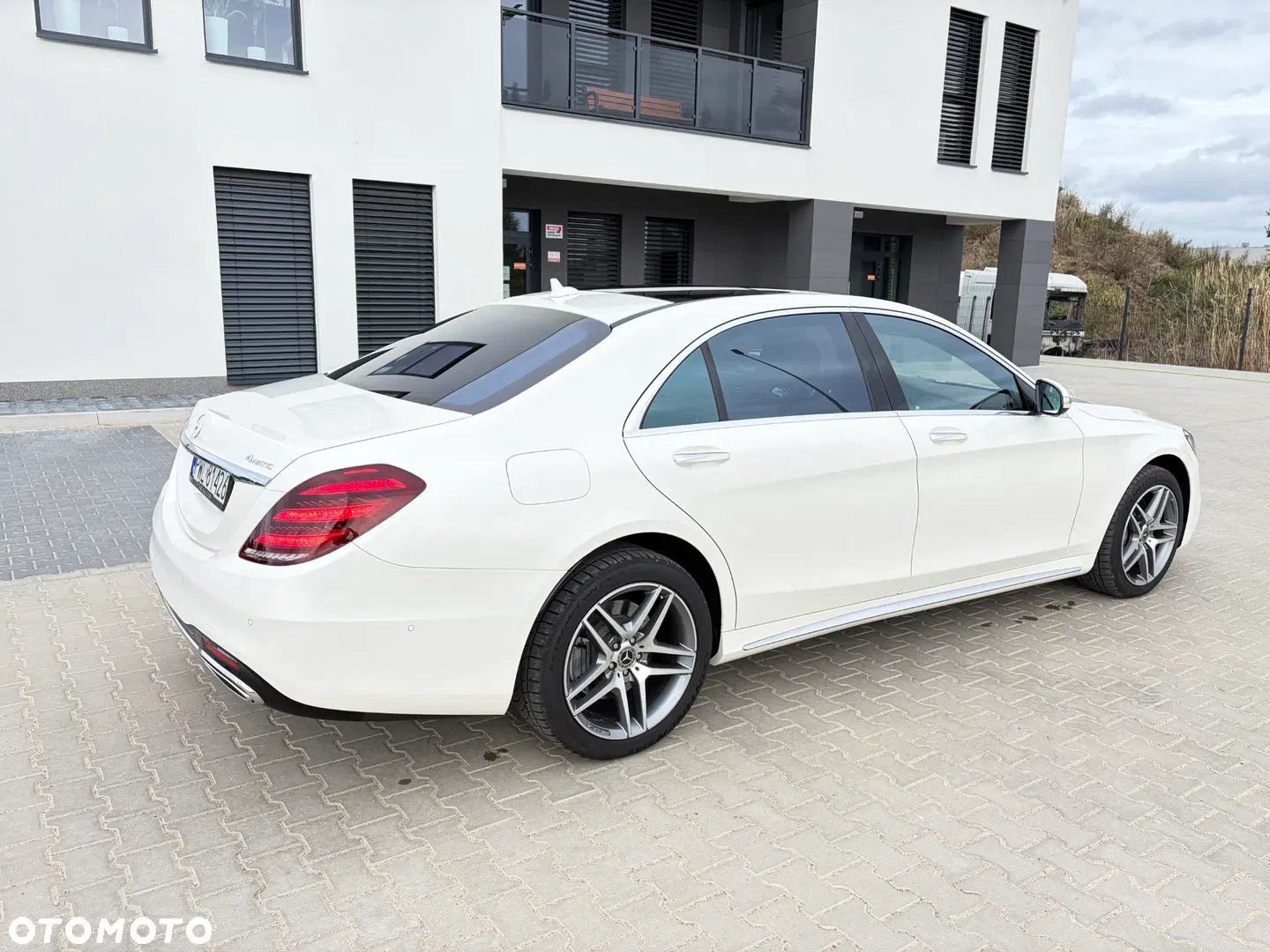 2017 Mercedes-Benz Klasa S 560 L 4Matic 9G-TRONIC, photograph 7
