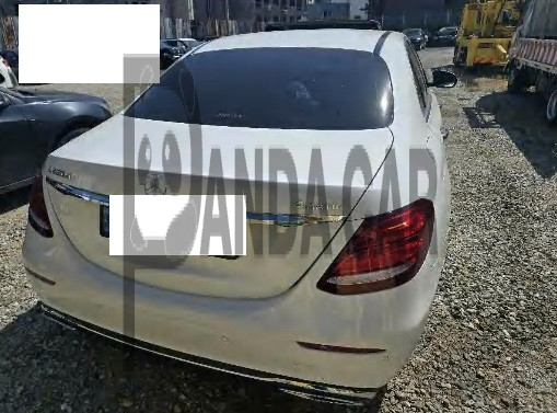 2018 Mercedes-Benz E220 d 4Matic, photograph 5
