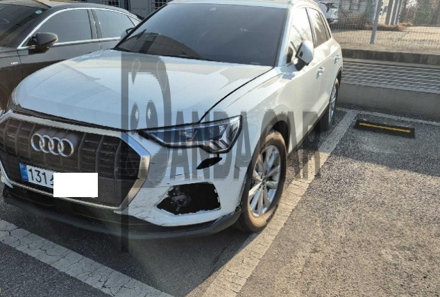2025 Audi Q3 40 TFSI quattro, photograph 2