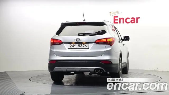 2013 Hyundai Santafe Diesel(e-VGT) 2.0 2WD Premium, photograph 7