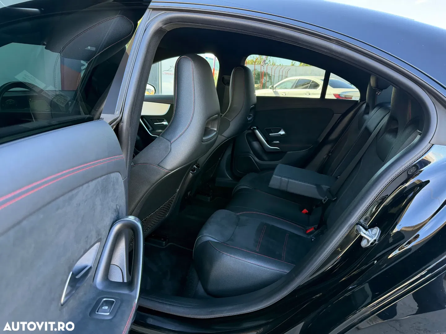 2022 Mercedes-Benz CLA 200, photograph 10