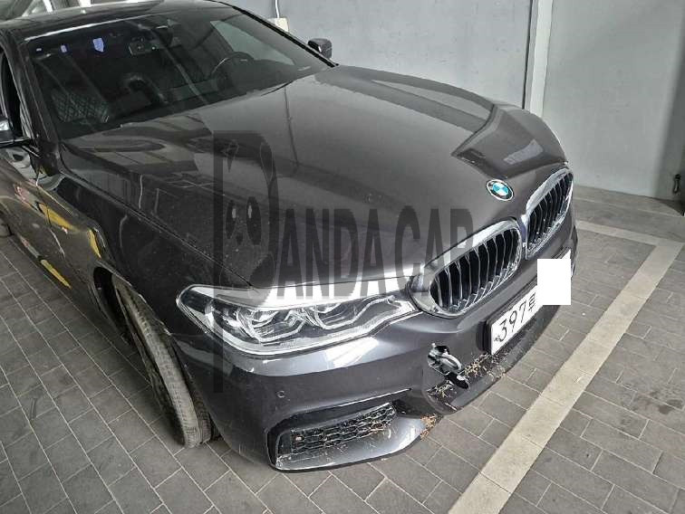2017 BMW 530i, photograph 1