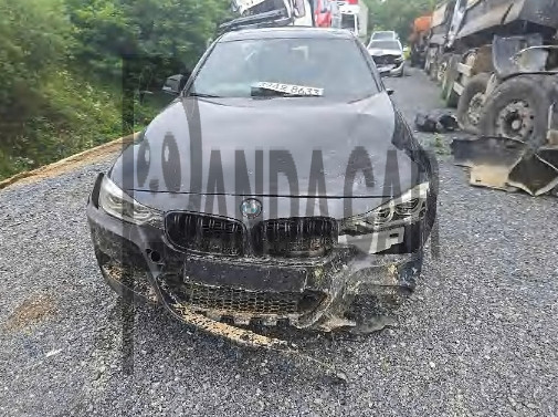 2018 BMW 320i, photograph 1