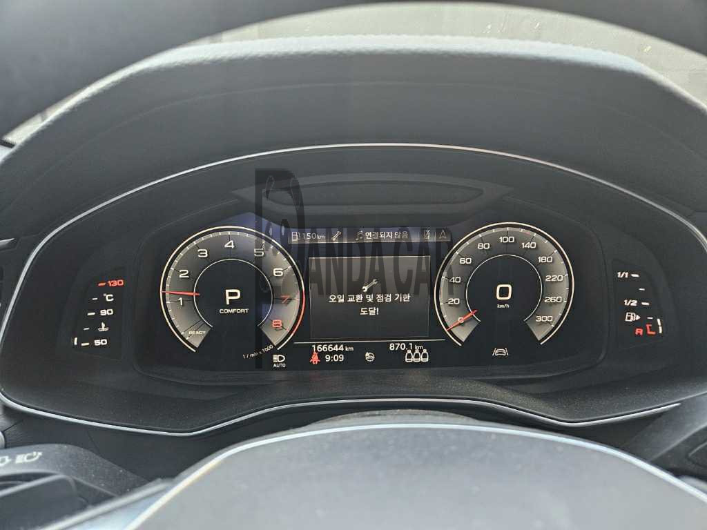 2020 Audi A6 45 TFSI, photograph 2