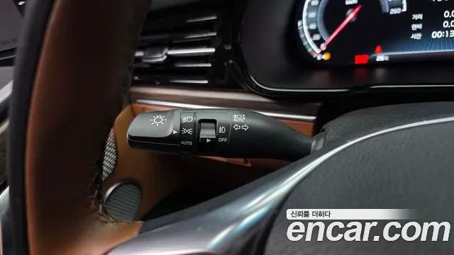 2023 Kia Mohave Diesel 3.0 4WD 7-Seater, photograph 3