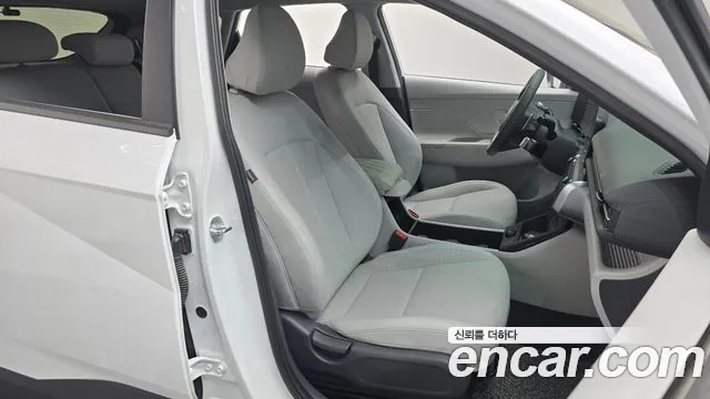 Hyundai Kona Gasoline 1.6 Turbo 2WD — photo 1 of 30