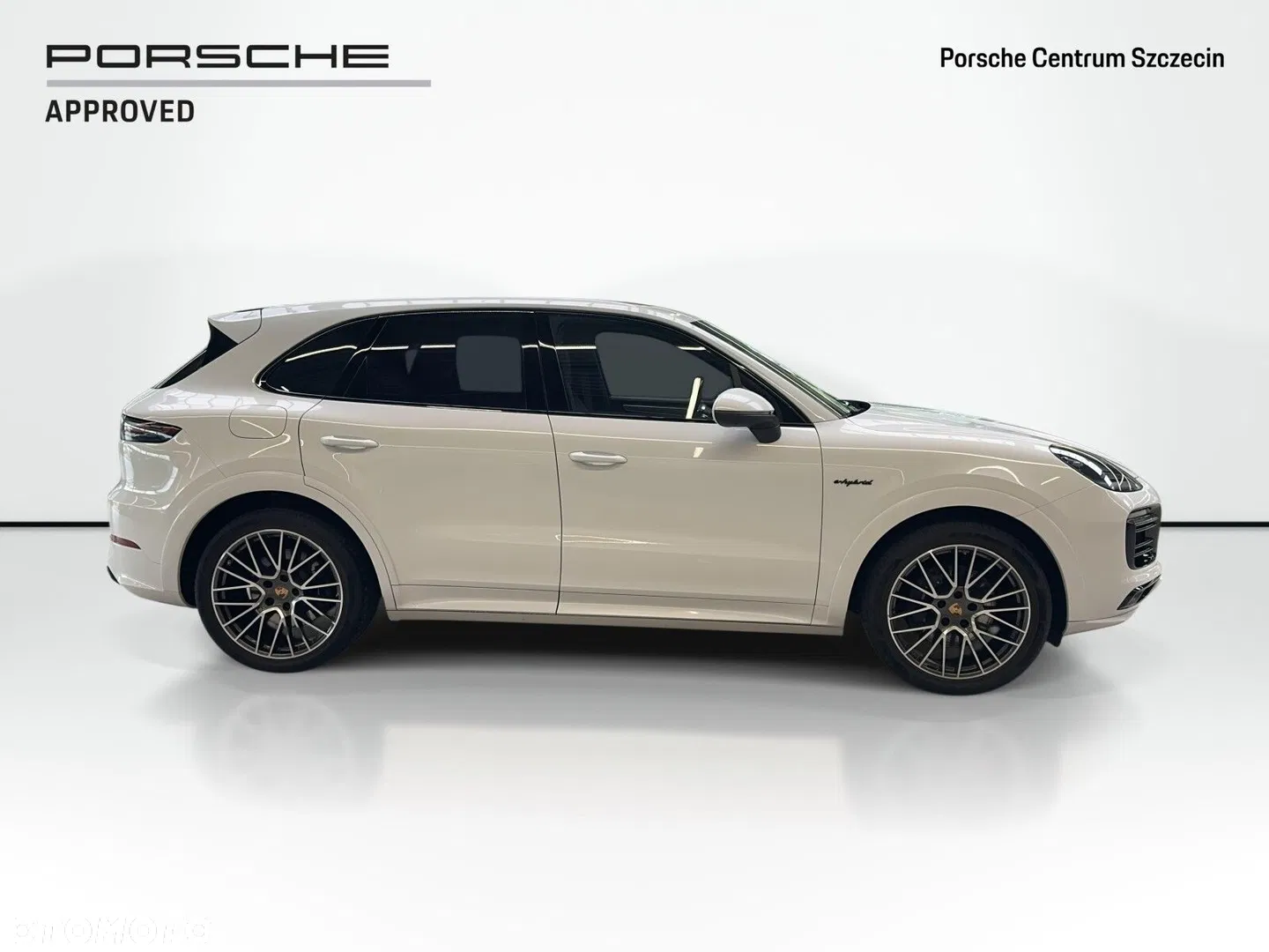 2023 Porsche Cayenne, photograph 6