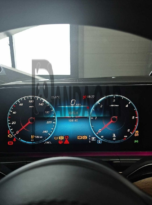 2020 Mercedes-Benz GLS400 d 4MATIC, photograph 2