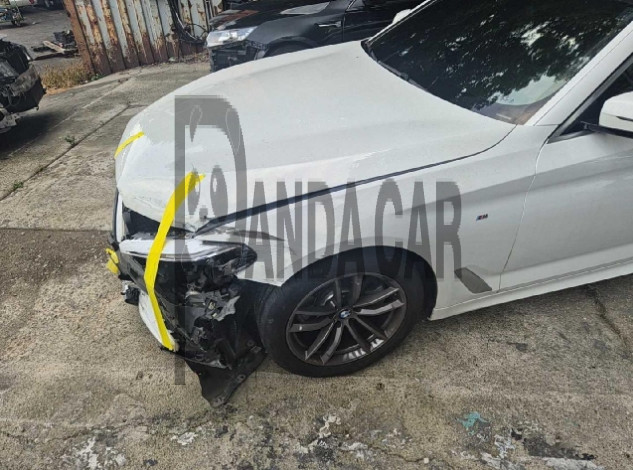 2020 BMW 520d M Sport Package, photograph 4