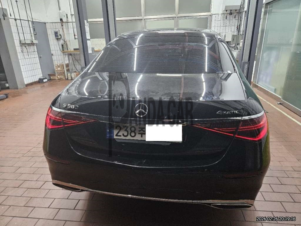 2025 Mercedes-Benz S 450 4MATIC, photograph 5