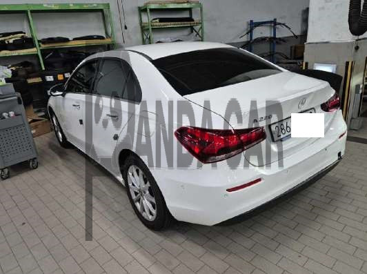 2020 Mercedes-Benz A220 Sedan, photograph 5