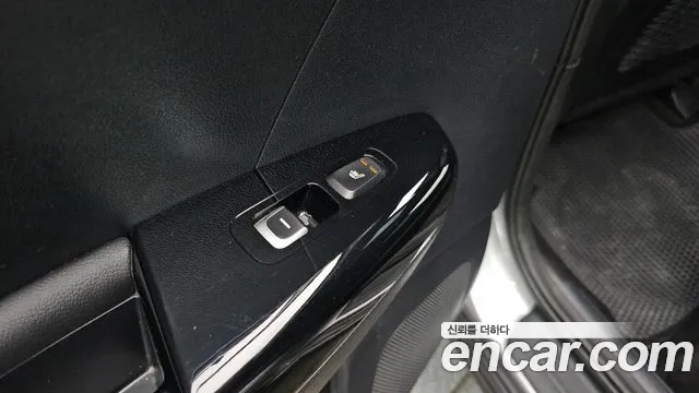 2021 Kia Sportage Diesel 1.6 2WD, photograph 2