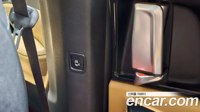 Kia Canival Diesel 9-Seater Noblesse — photo 1 of 30