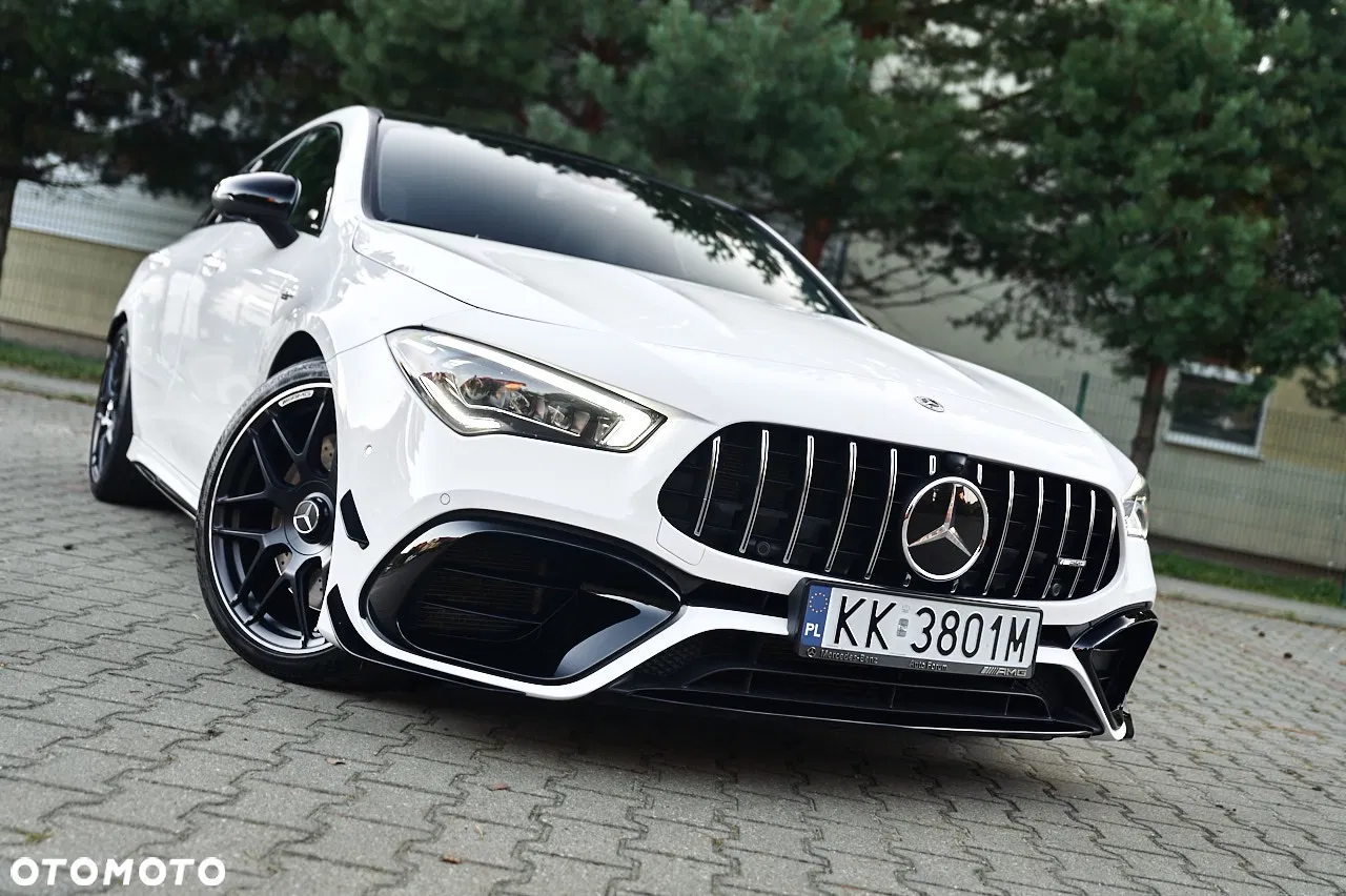 Mercedes-Benz CLA — photo 1 of 40