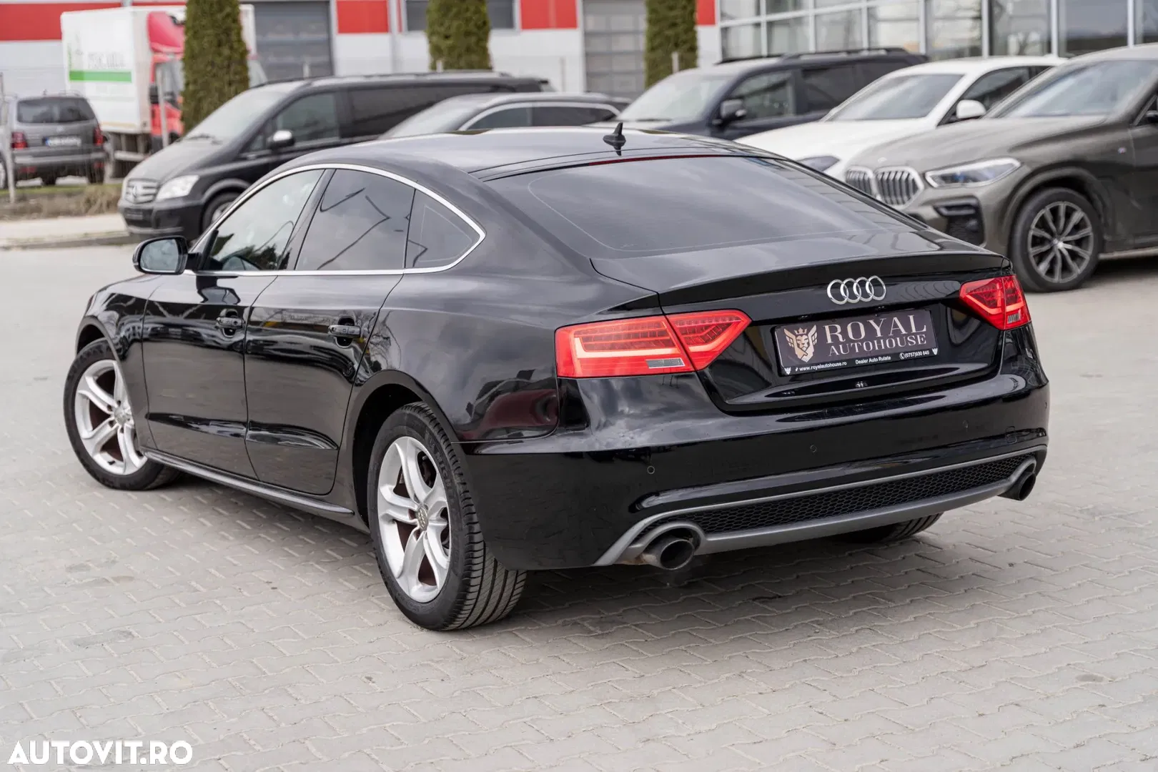 2015 Audi A5 Sportback, photograph 3