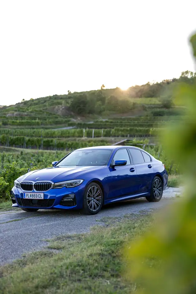 2019 BMW 318 318d Aut. M Paket / Laserlicht, Harman Kardon, Head Up / Top gepflegt, photograph 4