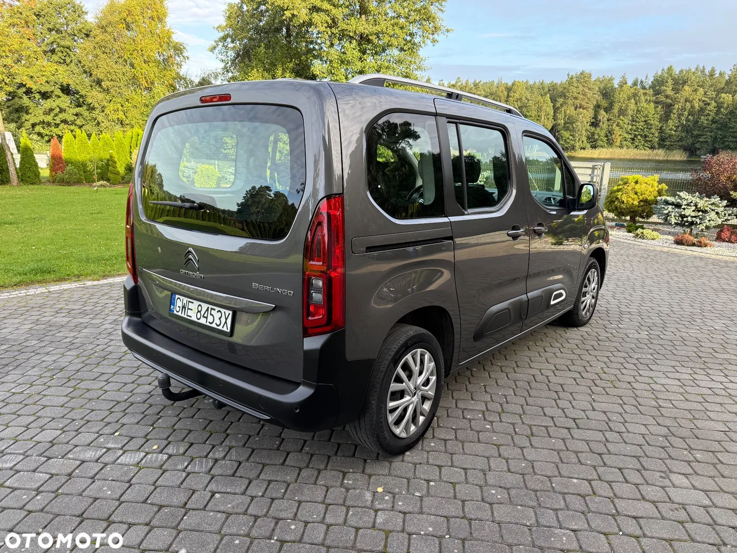 2020 Citroën Berlingo M 1.5 BlueHDI Shine S&S, photograph 5