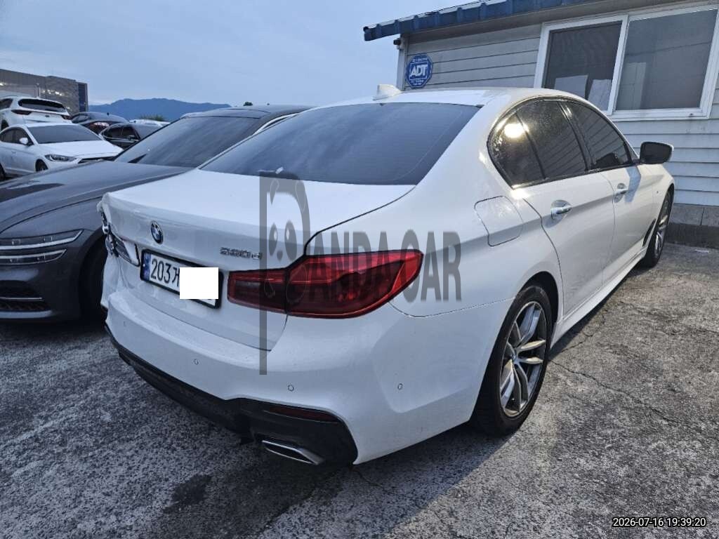 2017 BMW 520d, photograph 5