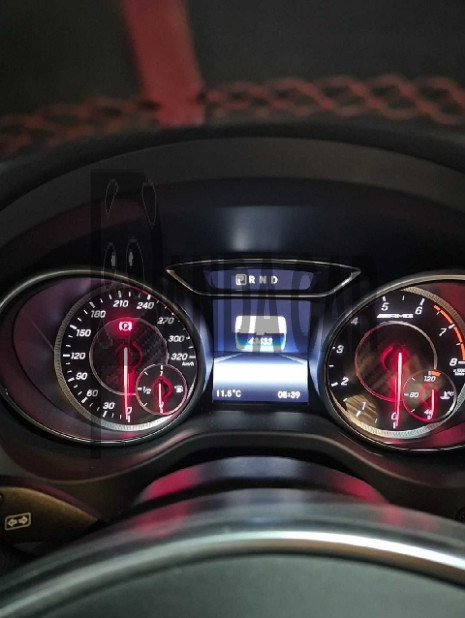 2018 Mercedes-AMG CLA45 4Matic, photograph 5