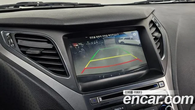 Hyundai Grandeur HG220 Diesel Premium — photo 1 of 30