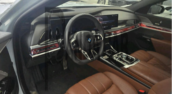 2025 BMW 740d xDrive, photograph 3