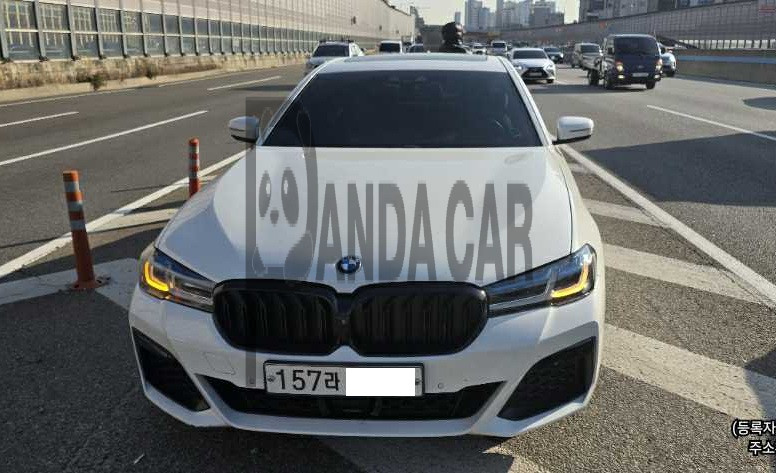 2018 BMW 530i xDrive, photograph 1