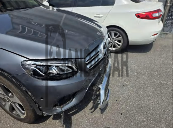 2018 Mercedes-Benz GLC220 d 4Matic, photograph 2
