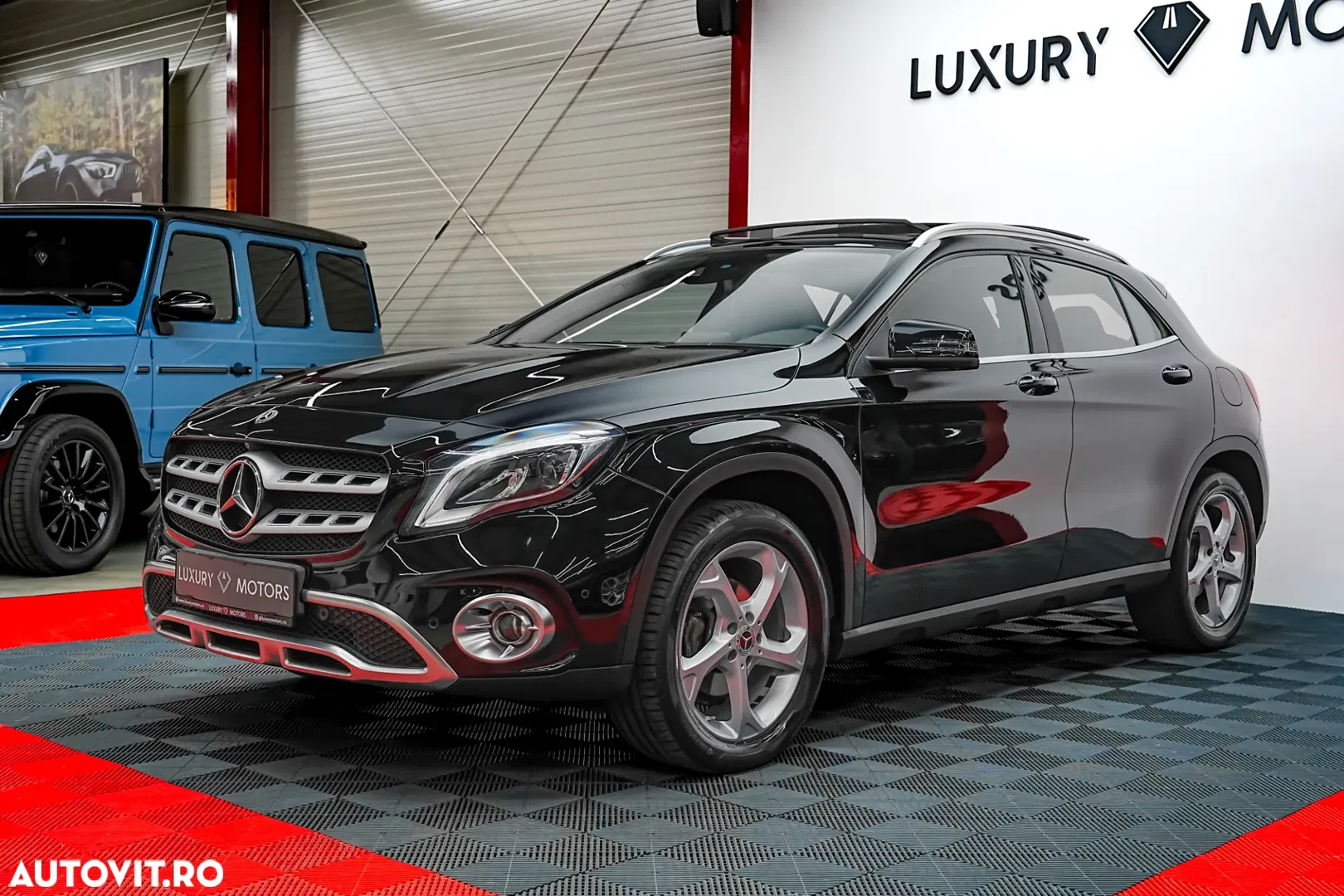 2017 Mercedes-Benz GLA 220 d 4MATIC 7G-DCT, photograph 1