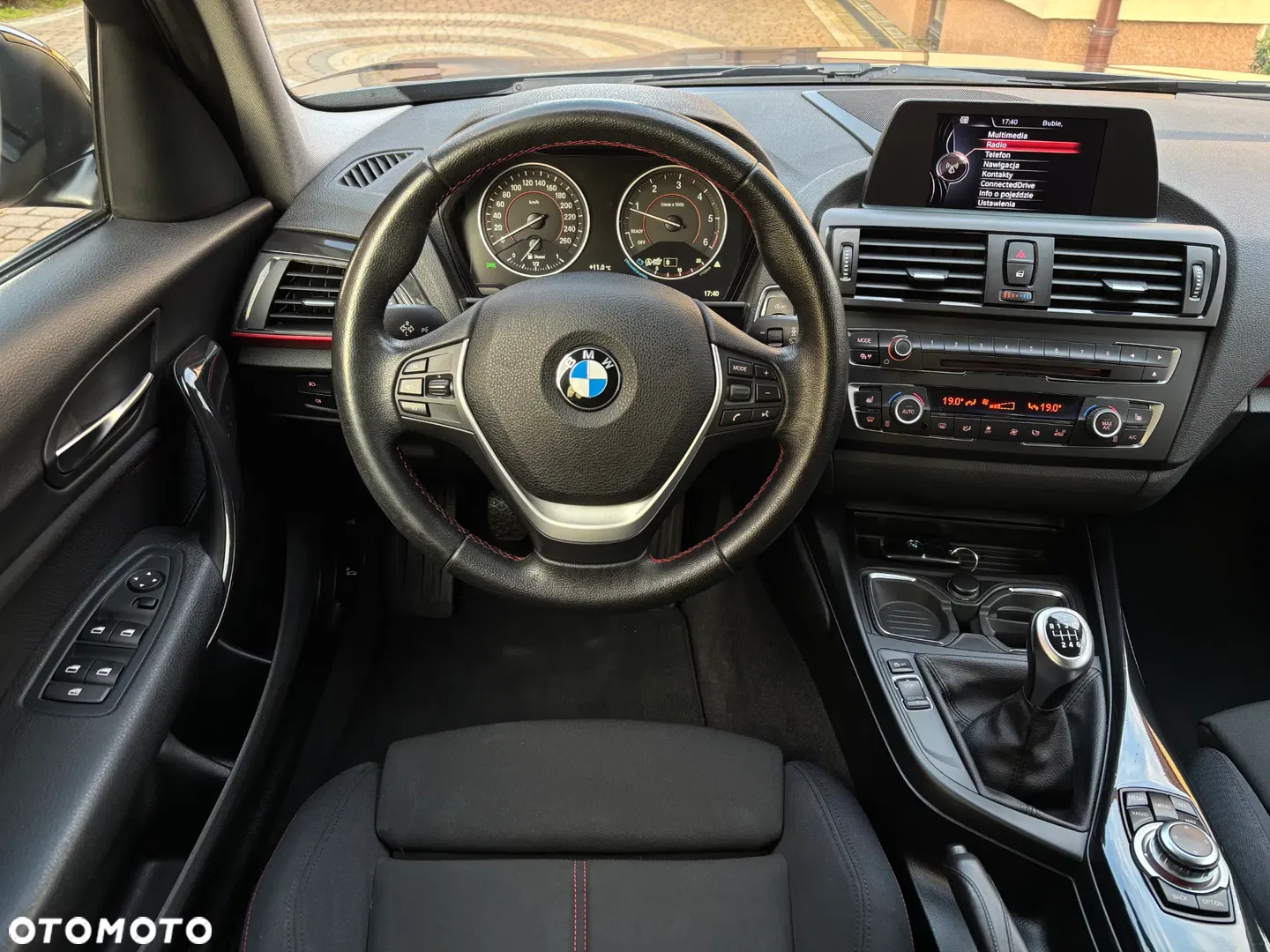 2015 BMW Seria 1 118d DPF Edition Sport, photograph 12