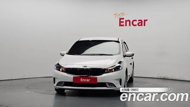 2017 Kia K3 Deluxe, photograph 5