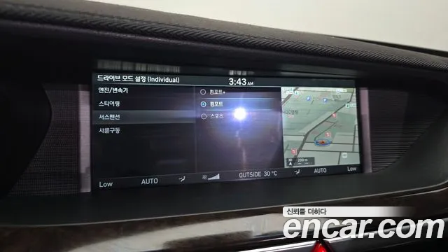 Genesis EQ900 3.3 T-GDI AWD — photo 1 of 31